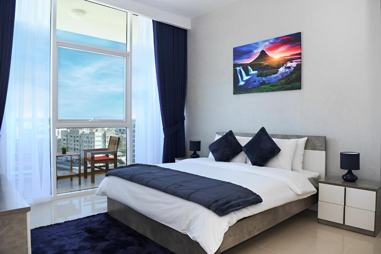 Live Close To Lagoons Canal - 1 Bedroom