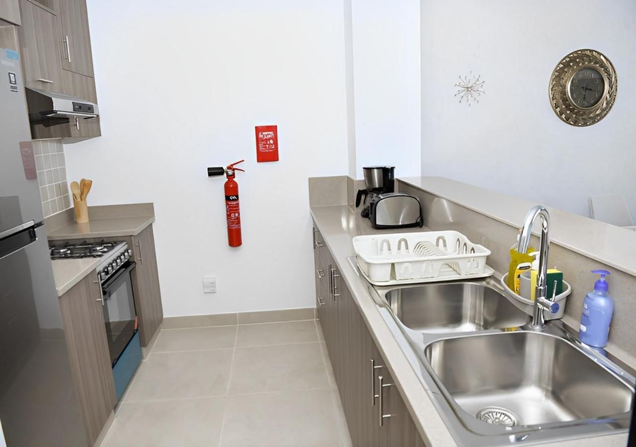 Live Close To Lagoons Canal - 1 Bedroom Apartment